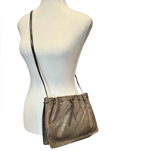 Bottega Veneta | Rare Snakeskin Drawstring Crossbody Bag - Picture 1 of 11